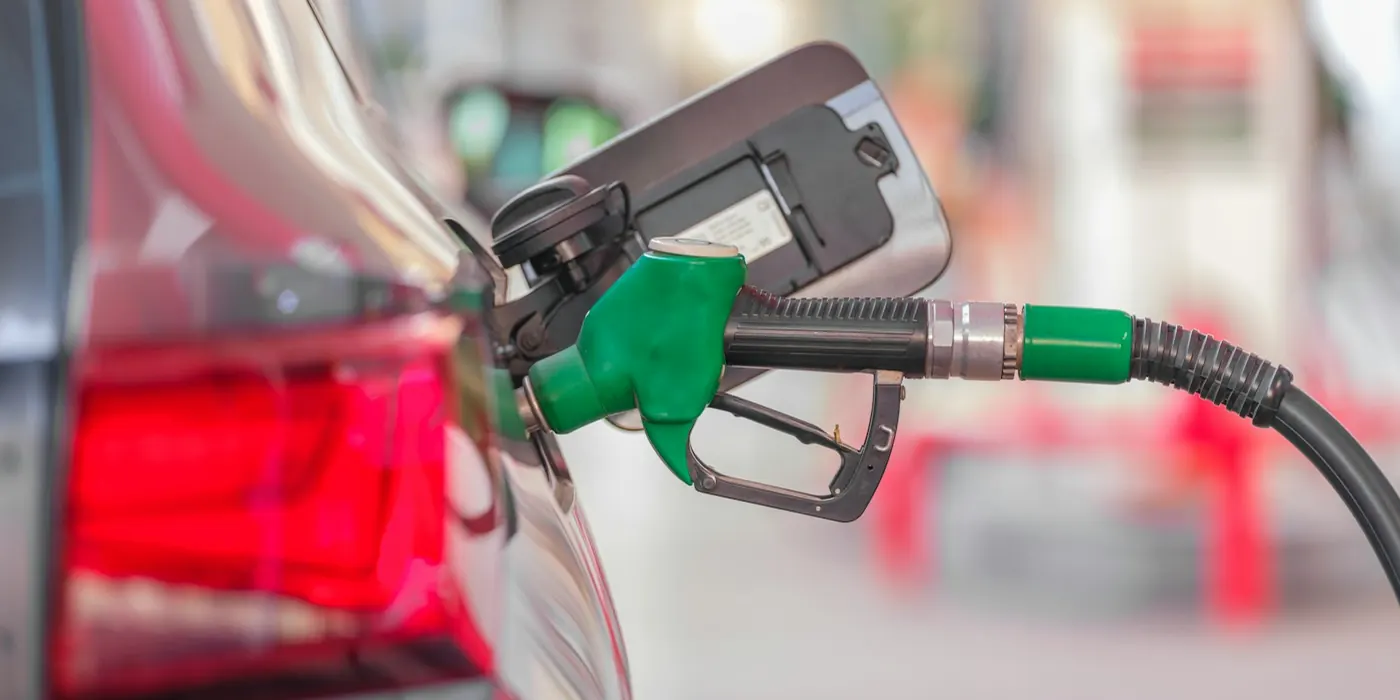 Voiture qui consomme beaucoup d'essence : les vraies causes